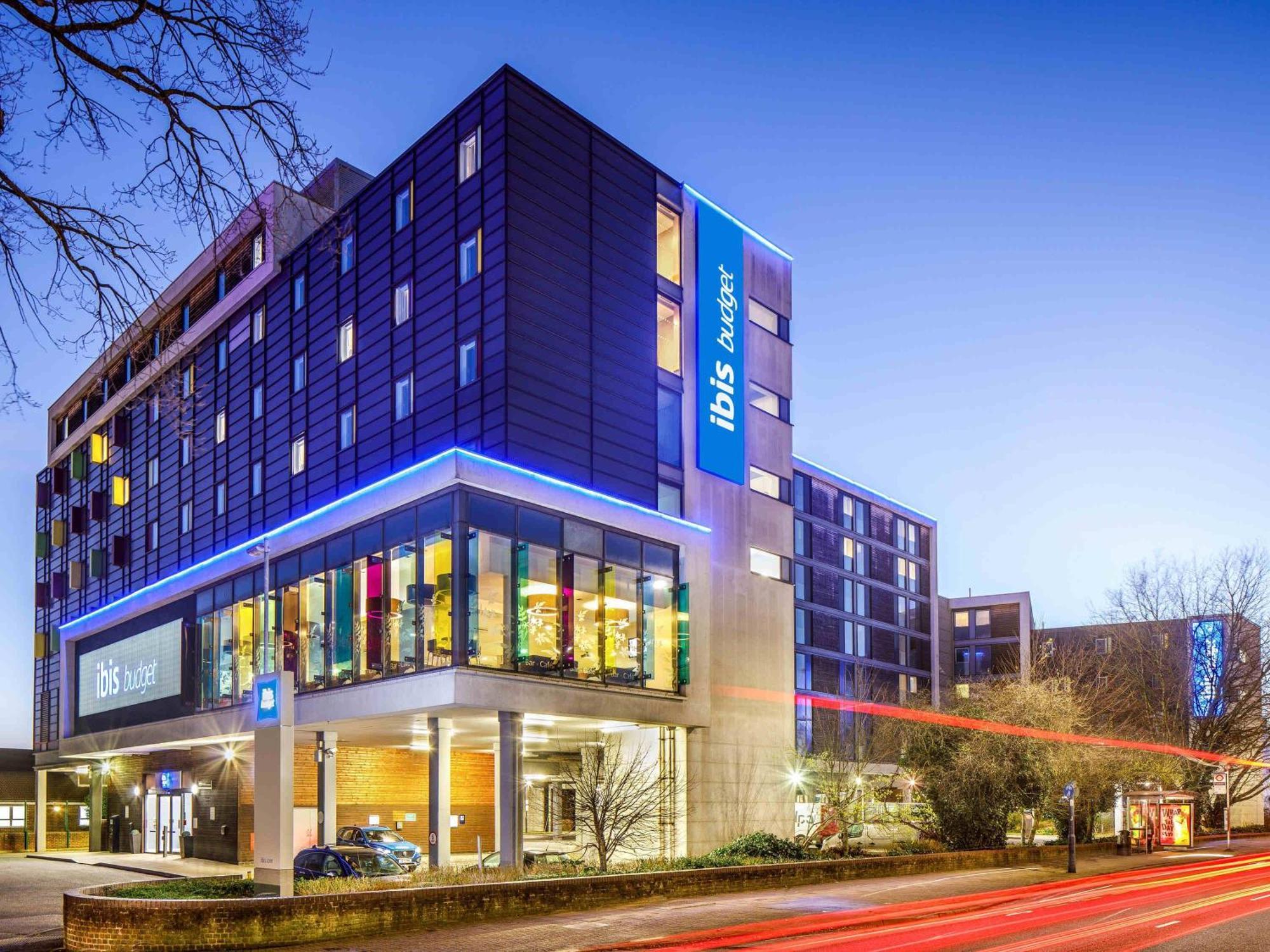 4 Smart Airport Hotels in Cranford Worth Booking