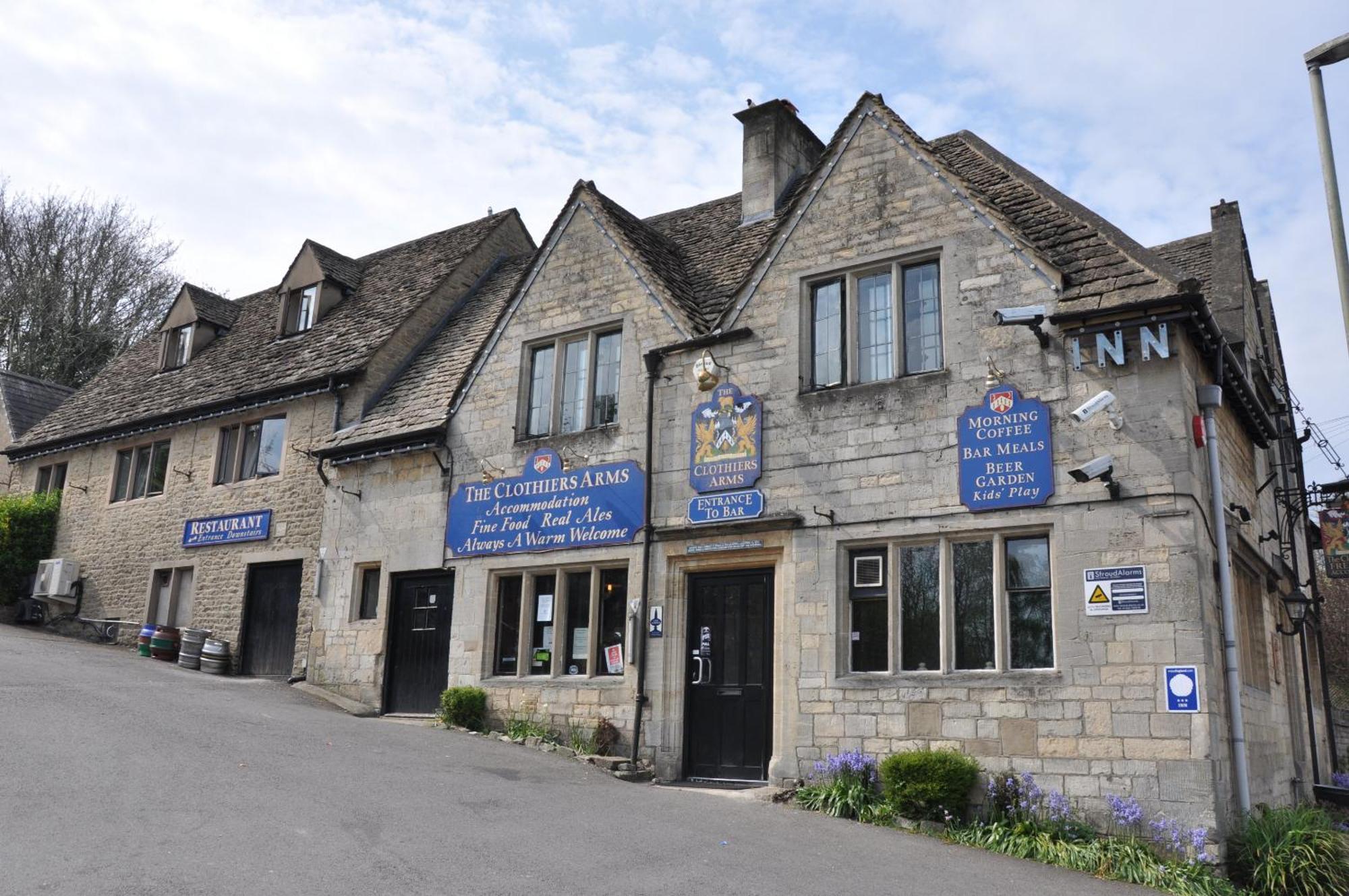 Where to Stay in Gloucestershire: 4 Best 3-Star Hotels